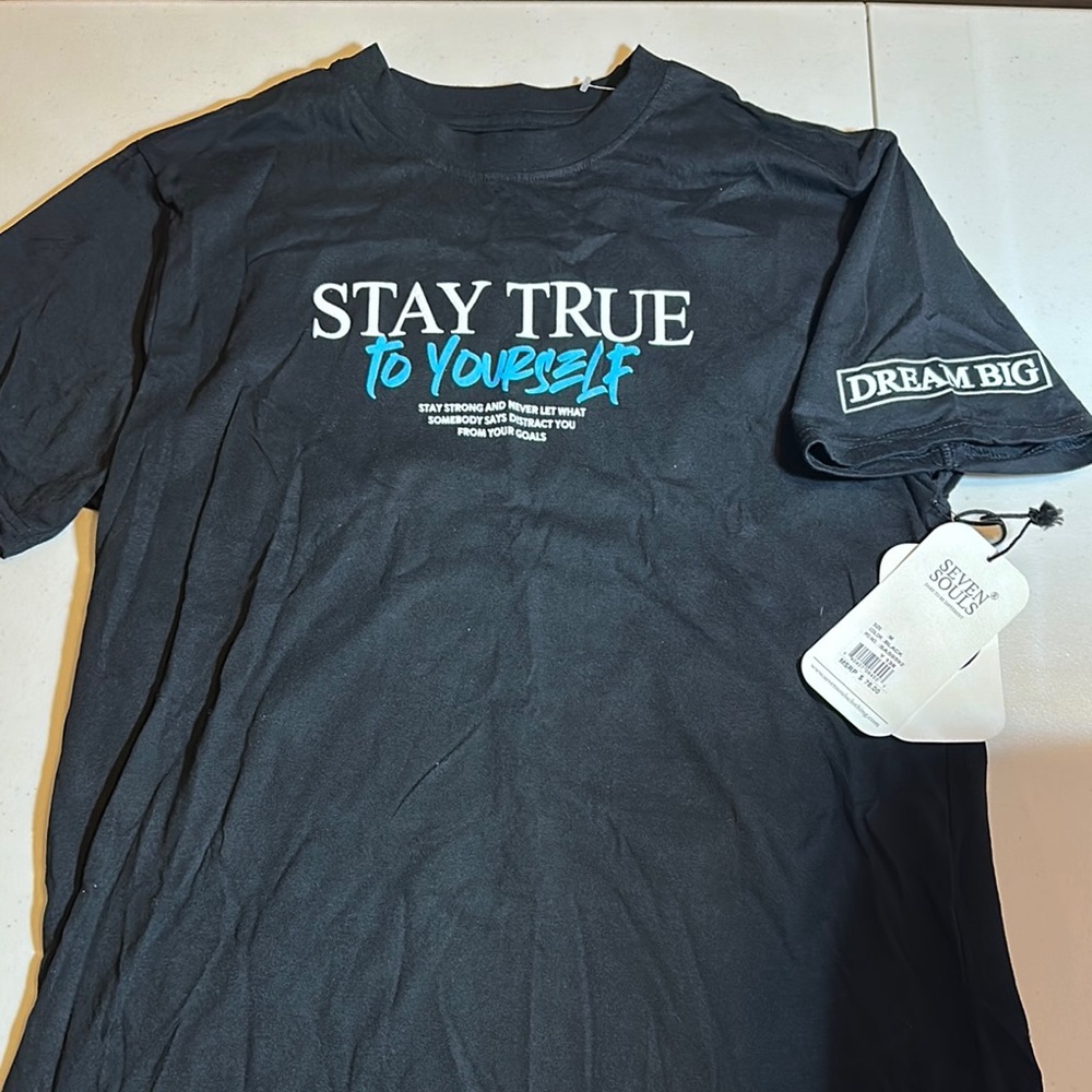 Seven Souls Stay True to Yourself Black Graphic T-Shirt in size Medium
